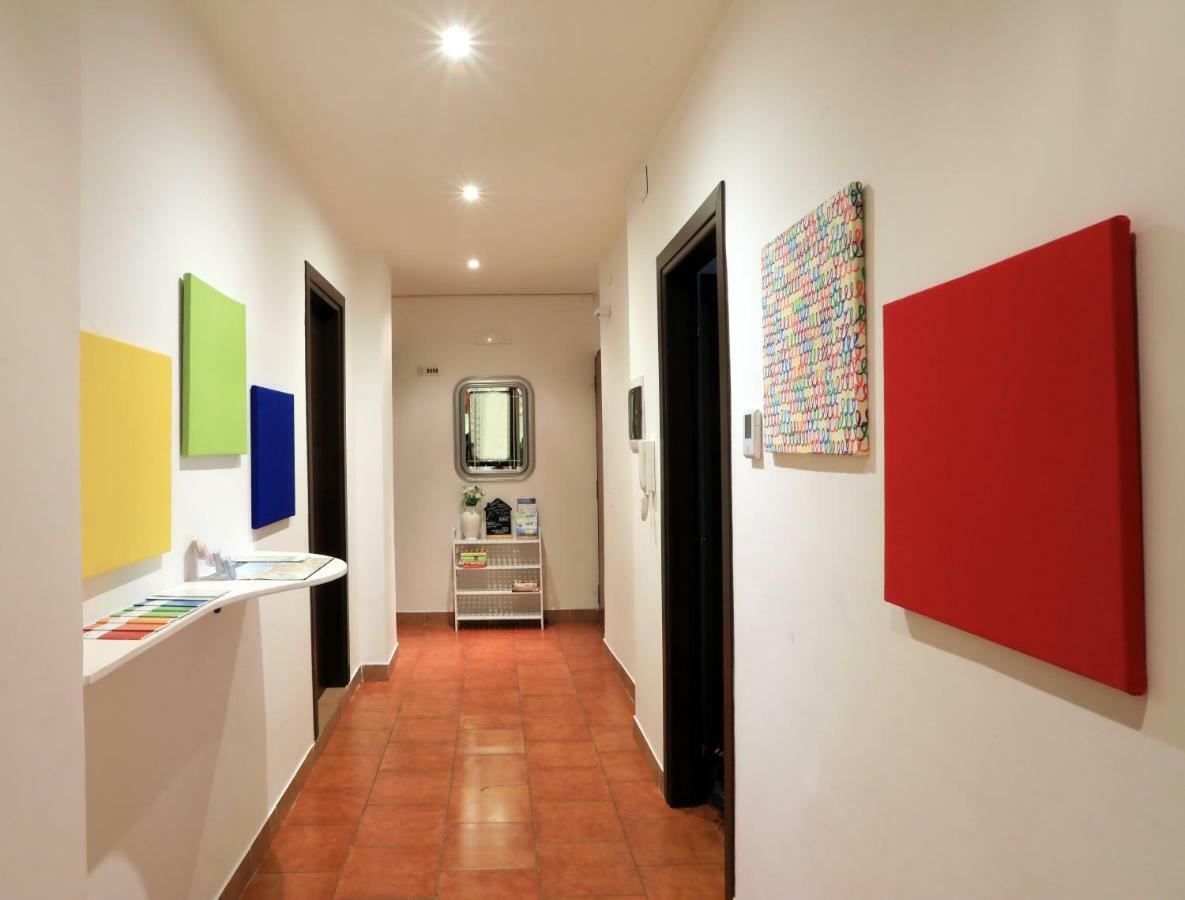 Primo Piano Guesthouse - Bari Policlinico Dış mekan fotoğraf