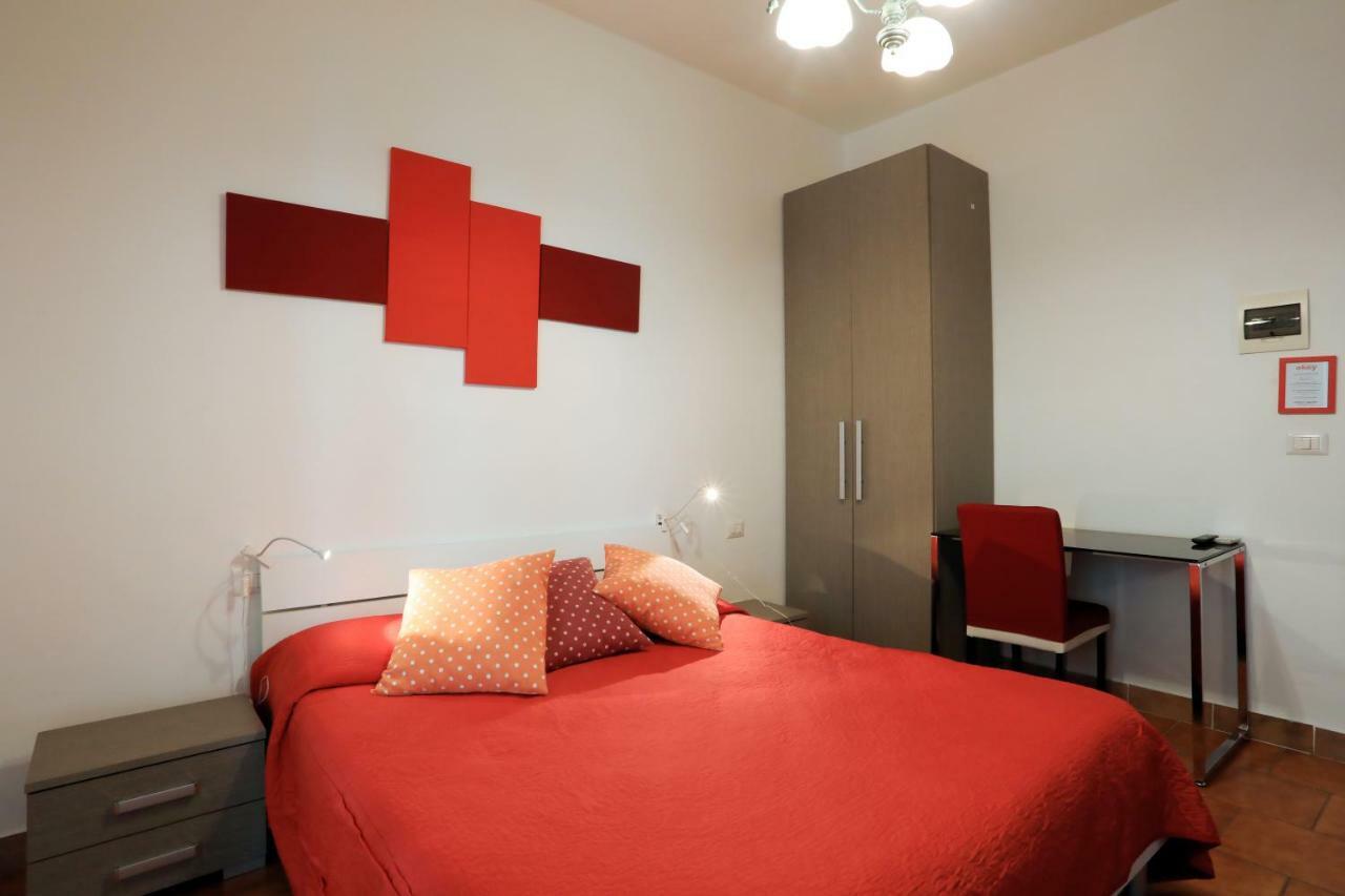 Primo Piano Guesthouse - Bari Policlinico Dış mekan fotoğraf